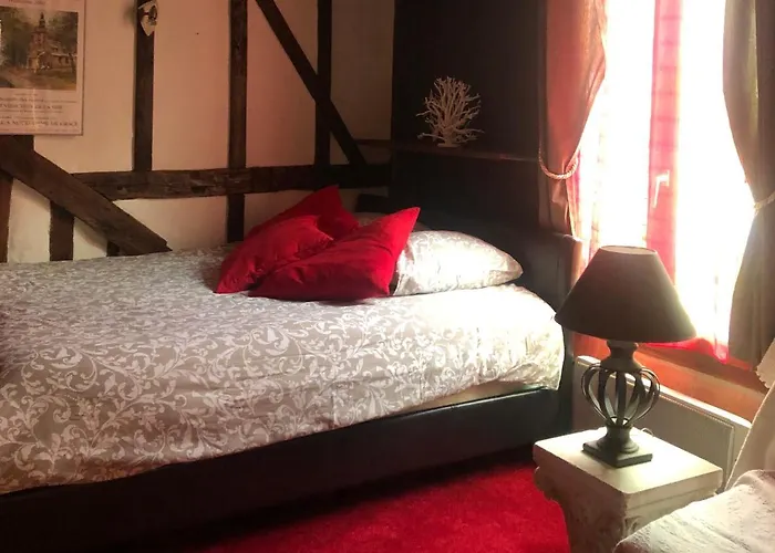 Tim's Secret Place Apartment