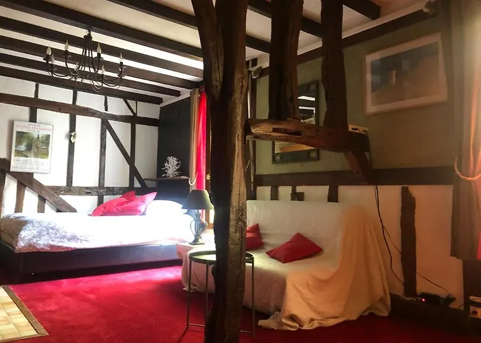 Tim's Secret Place Apartment